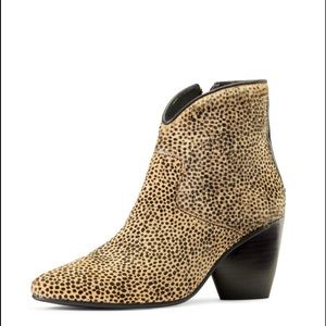 NEW ARIAT MEADOW BROOK CHEETAH HAIR BOOTIE Size: 8